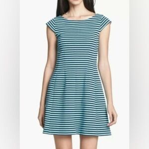 LILLY PULITZER ~ BRIELLA Fit and Flare Dress Navy & Turquoise Stripe Sz M